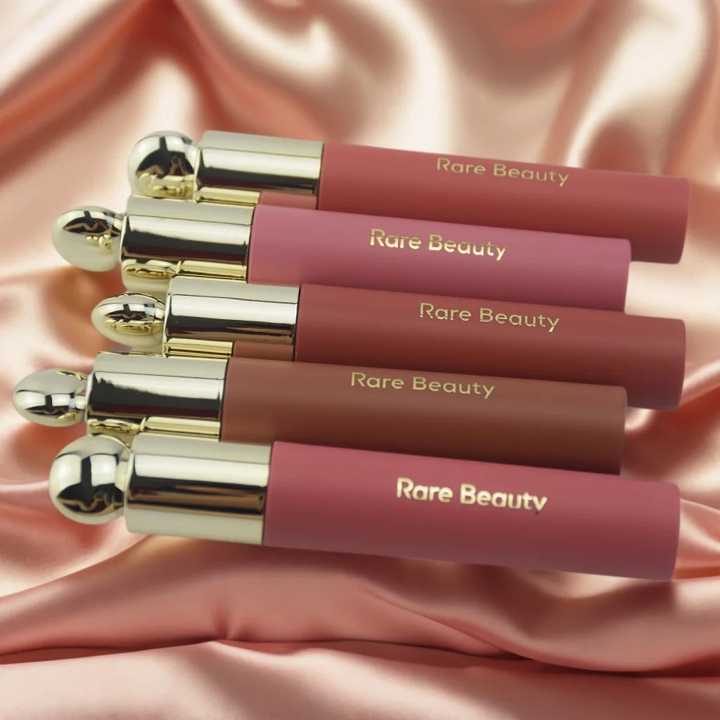 Rare Beauty Fard à joues Rouge à lèvre liquide Soft Pinch